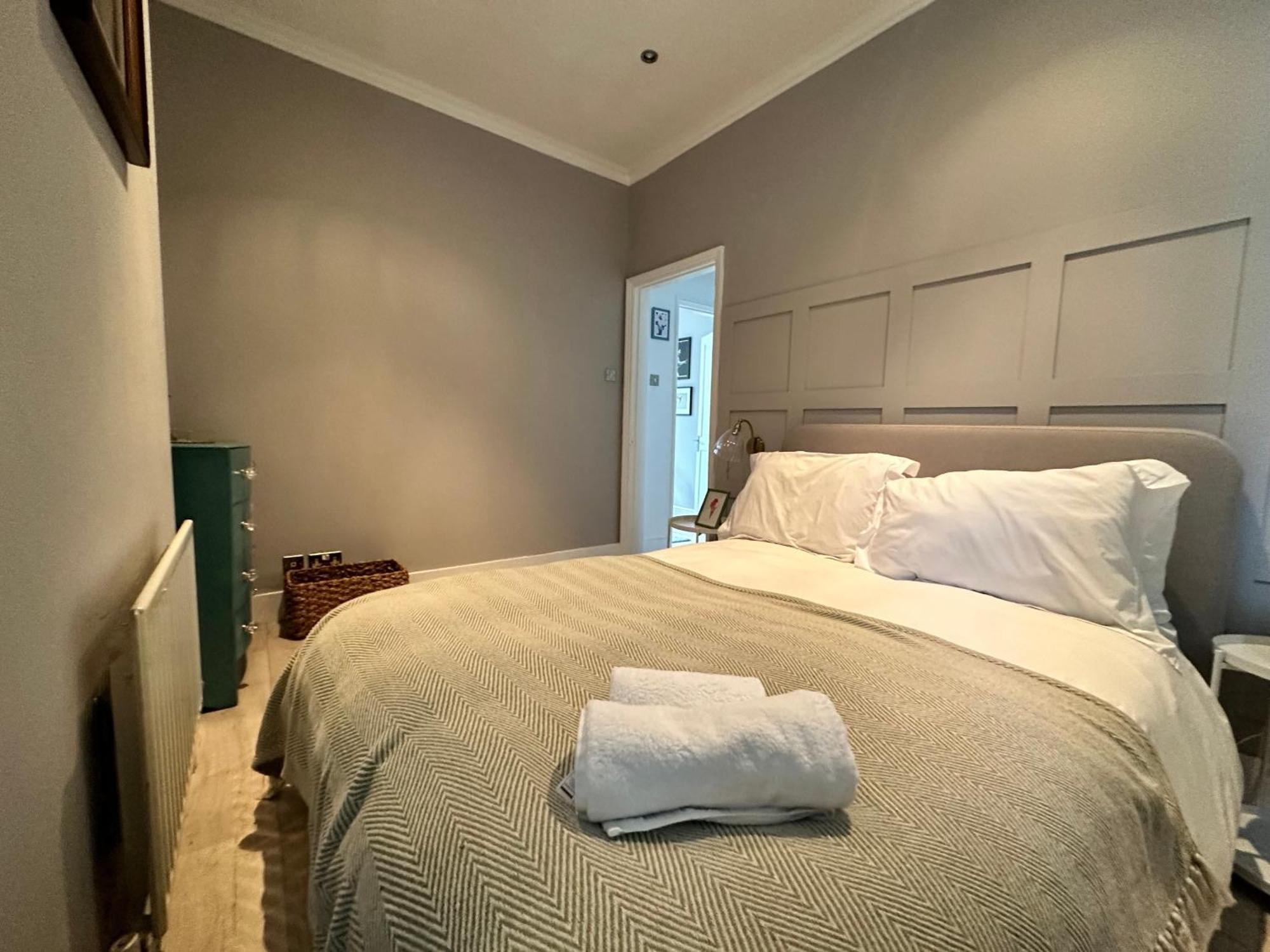 Charming In Battersea Apartment *