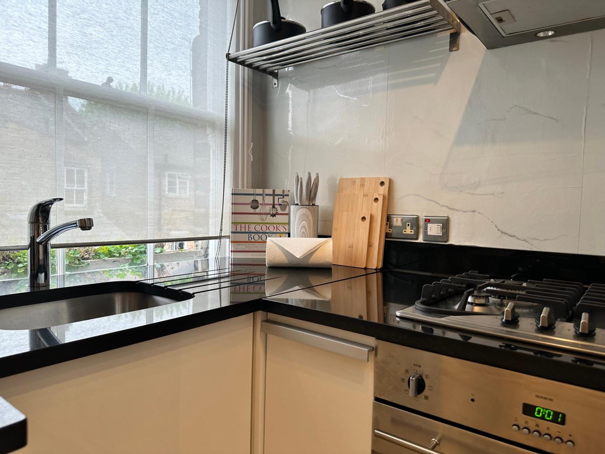 Charming In Battersea